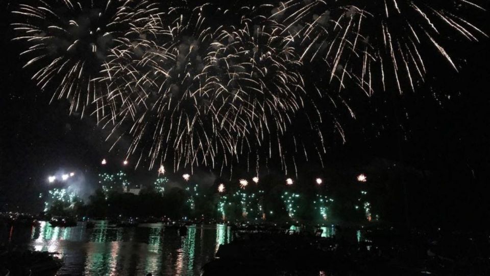 Lake Como by Night Private Boat Tour Groups of 1 to 7 People - Pickup Information