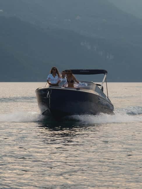 Lake Como: Luxury cruise and aperitif - An In-Depth Look at the Lake Como Luxury Cruise