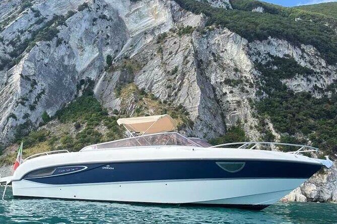 Lake Como: Private Boat Tour with Massimo and Emanuele - Who Should Consider This Tour?