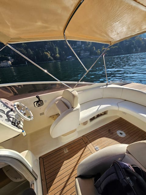 Lake Como: Private Boat Tour with Prosecco Aperitif - What to Expect: A Well-Planned Itinerary