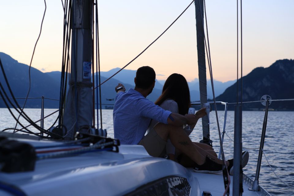 Lake Como: Romantic Sunset Experience - Key Points