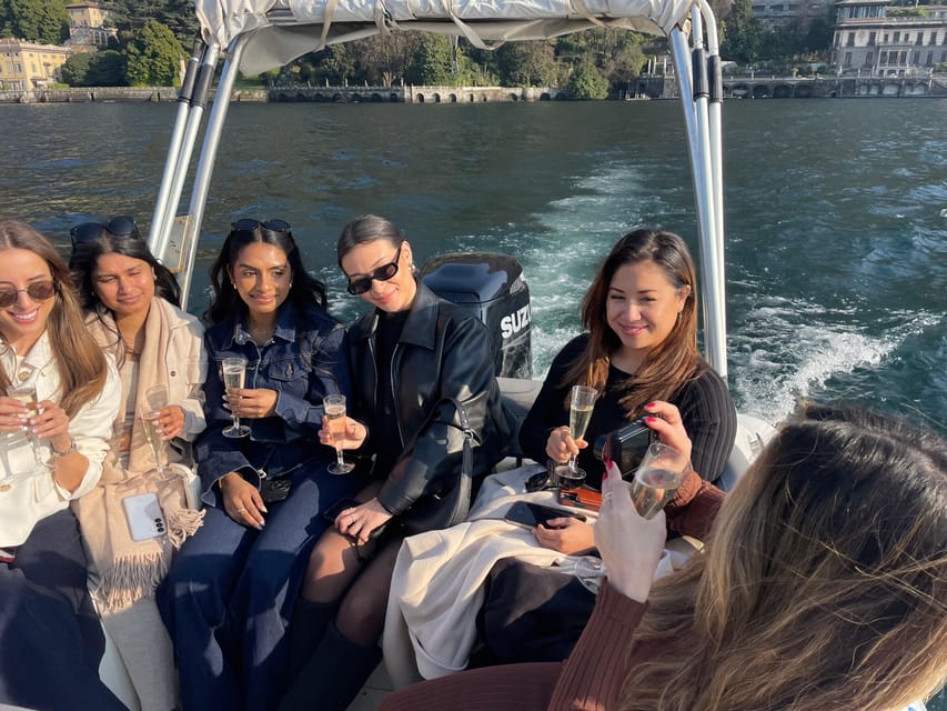 Lake Como: Shared Boat Tour and Prosecco Aperitif - Experience and Comfort
