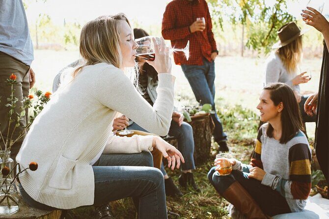 Lake Country Casual Experience - Key Points