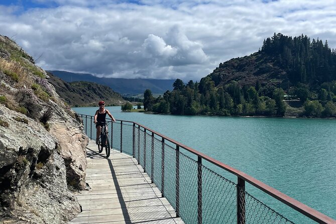 Lake Dunstan Cycleway Bike Rental And Return Shuttle - Booking Process