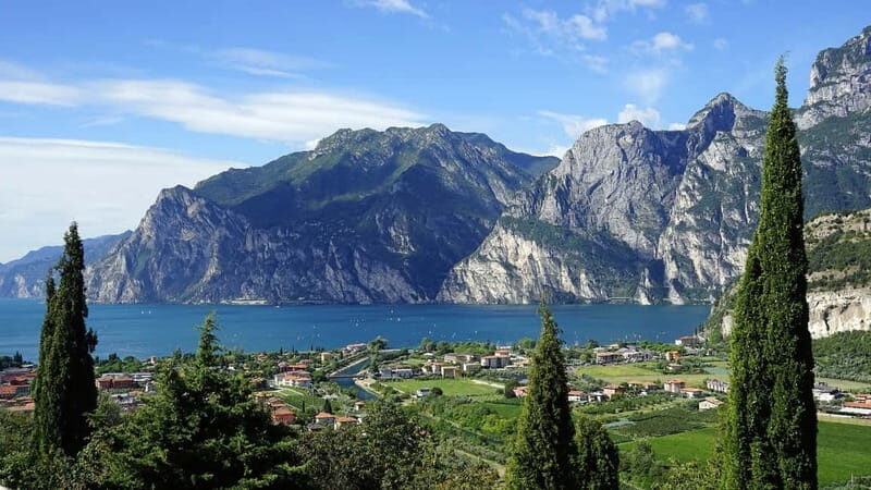Lake Garda: Hiking Experience with a local Guide - Key Points