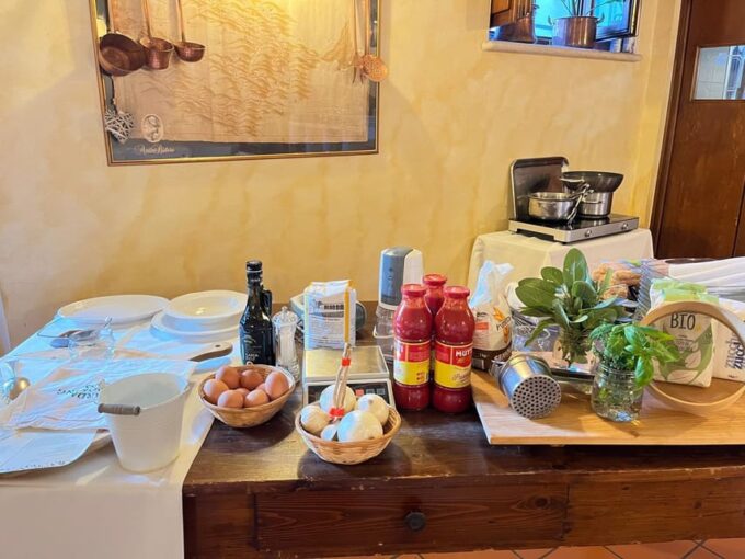 Lake Garda: Small Group Cooking Class Experience With Wines - Age Restrictions