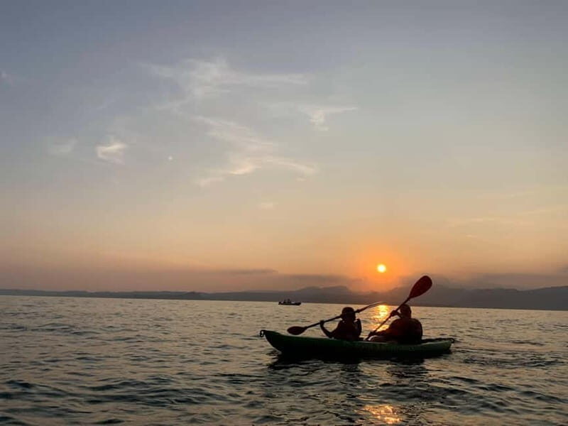 Lake Garda: Sunset Canoeing Tour to Punta San Vigilio - The Sum Up: Who’s This Tour For?
