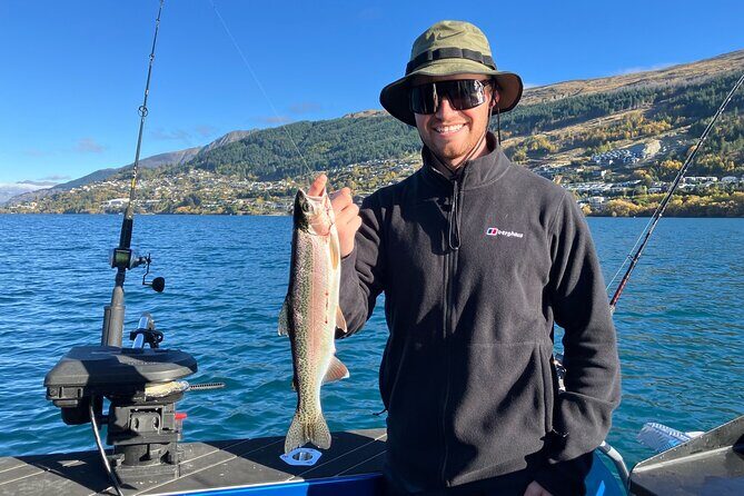 Lake Hwea: 6 hour Fishing Adventure by Boat - Key Points