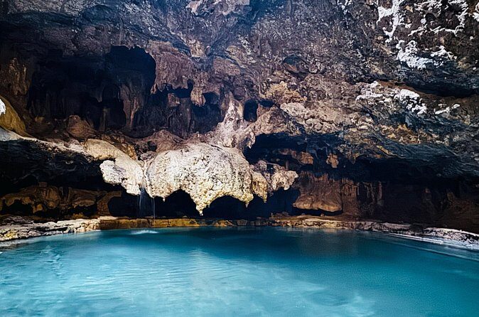 Lake Louise and Banff National Park Tour - Who Will Love It?