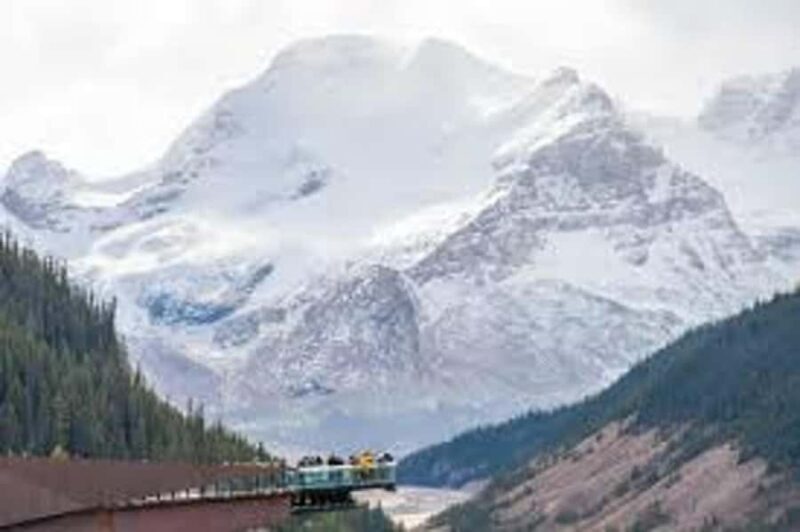 Lake Louise, Emerald, Moraine, Johnston Canyon & Banff Town - Authentic Experiences and Authenticity