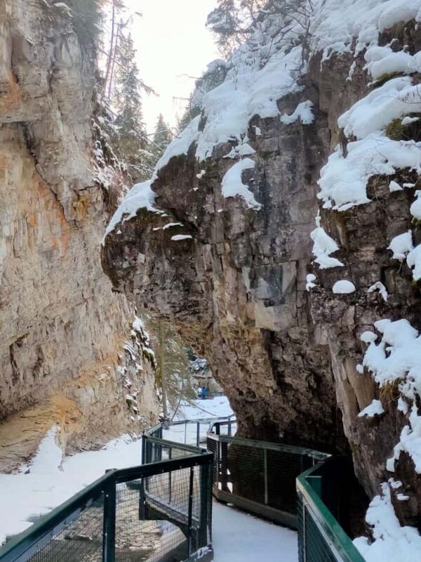 Lake Louise, Johnston Canyon Bow Falls Surprise Corner Tour - Final Thoughts