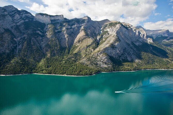 Lake Louise Moraine and Johnston Canyon Experience - Review of the Lake Louise Moraine and Johnston Canyon Experience