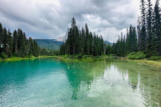 Lake Louise, Moraine Lake 1-Day Trip from Banff/Calgary - FAQ