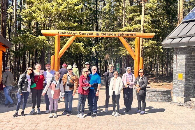 Lake Louise, Moraine Lake, Emerald Lake and Johnston Canyon Tour - FAQ