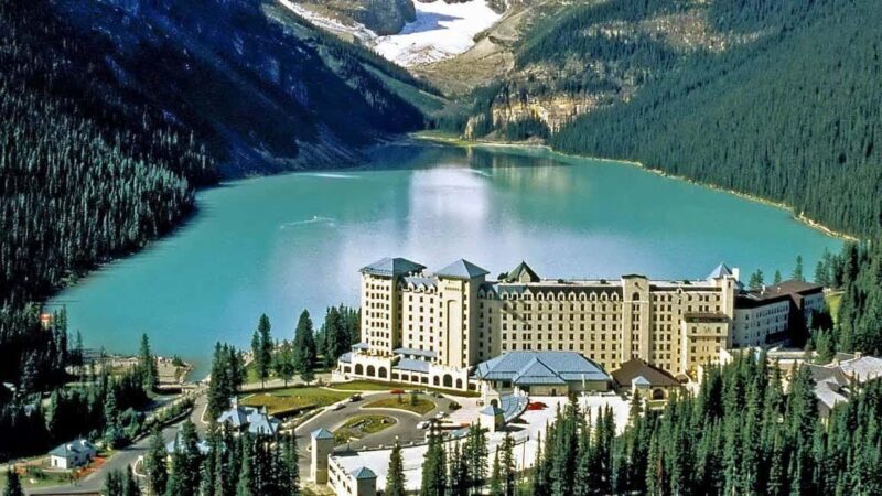 Lake Louise, Moraine Lake: English & Spanish Day Trip - Key Points