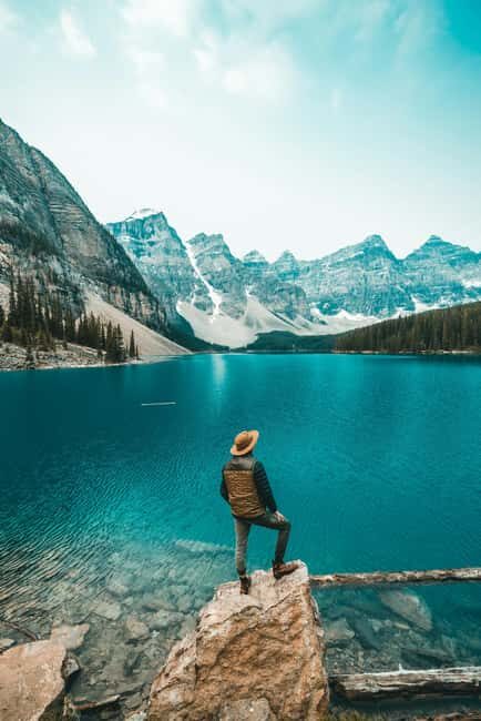 Lake Louise,Moraine,Emerald Lake,Johnston Canyon & BanffTour - An In-Depth Look at the Tour Experience