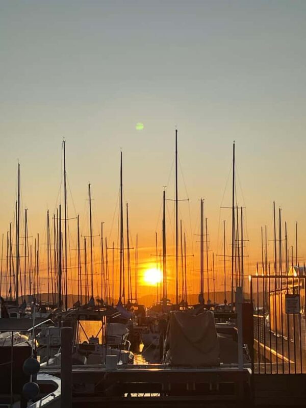 Lake Macquarie: luxury sunset small group yacht cruise - A Closer Look at the Experience