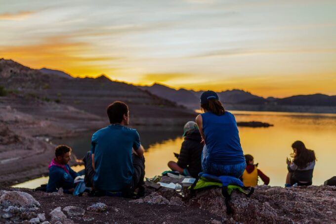 Lake Mead: Sunset Kayaking Tour With Dinner and Campfire - Frequently Asked Questions