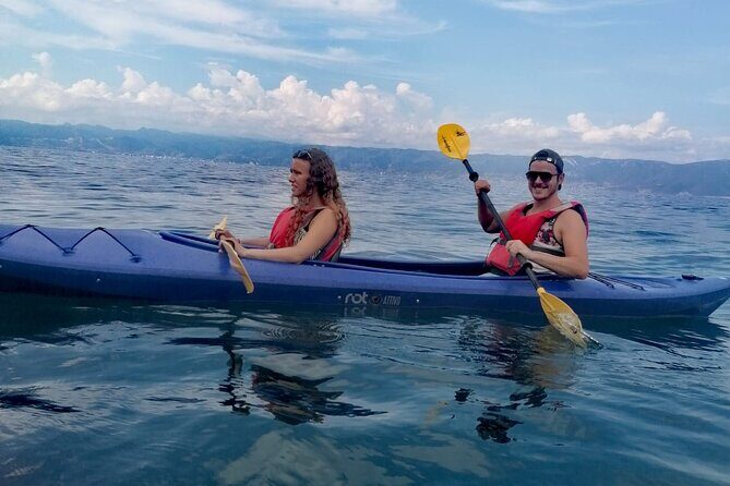 Lake Ohrid Kayaking with beach and BBQ Lunch - Key Points