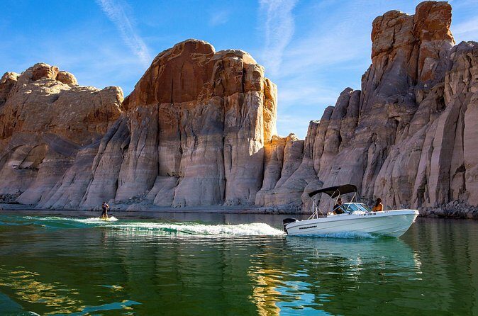Lake Powell Powerboat Rental Explore at Your Own Pace - Who Will Love This Experience?