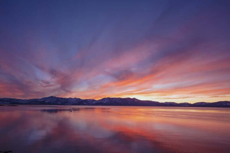 Lake Tahoe: Sunset Wine Tasting and Appetizers Cruise - A Closer Look at the Experience