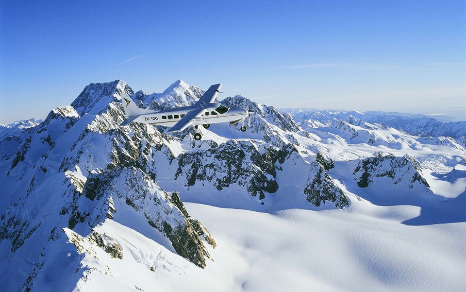 Lake Tekapo: 50-Minute Mount Cook and Beyond Scenic Flight - Experience
