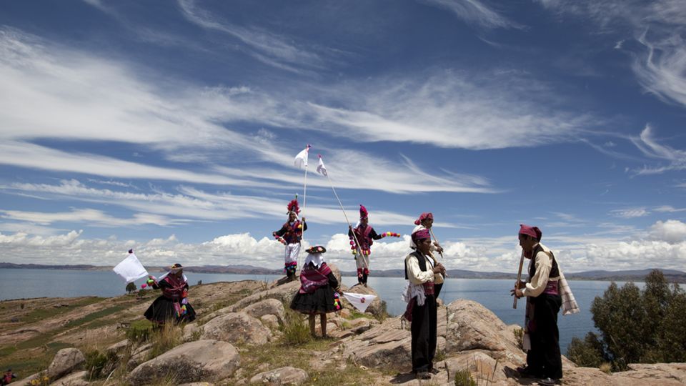 Lake Titicaca 2-Day Tour to Uros, Amantani and Taquile - Detailed Itinerary
