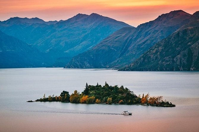 Lake Wanaka 1-Hour Cruise Including Wine and Cheese Board - Tips for Enjoying Your Cruise