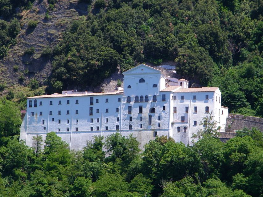 Lakes of Monticchio: Guided Private Walking Tour - Key Points