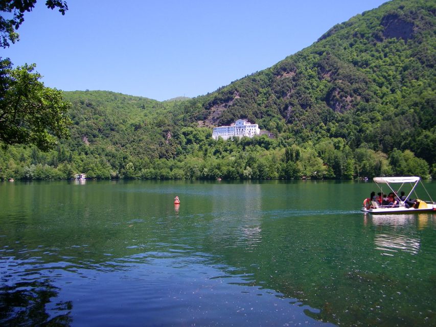 Lakes of Monticchio: Guided Private Walking Tour - Tour Highlights