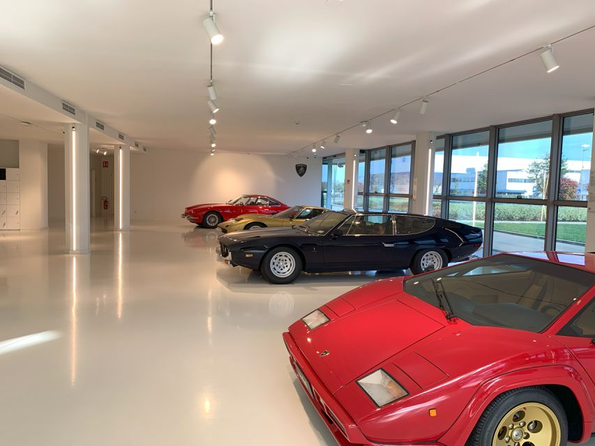 Lamborghini World Vip Experience - 2 Test Drives Included - Frequently Asked Questions