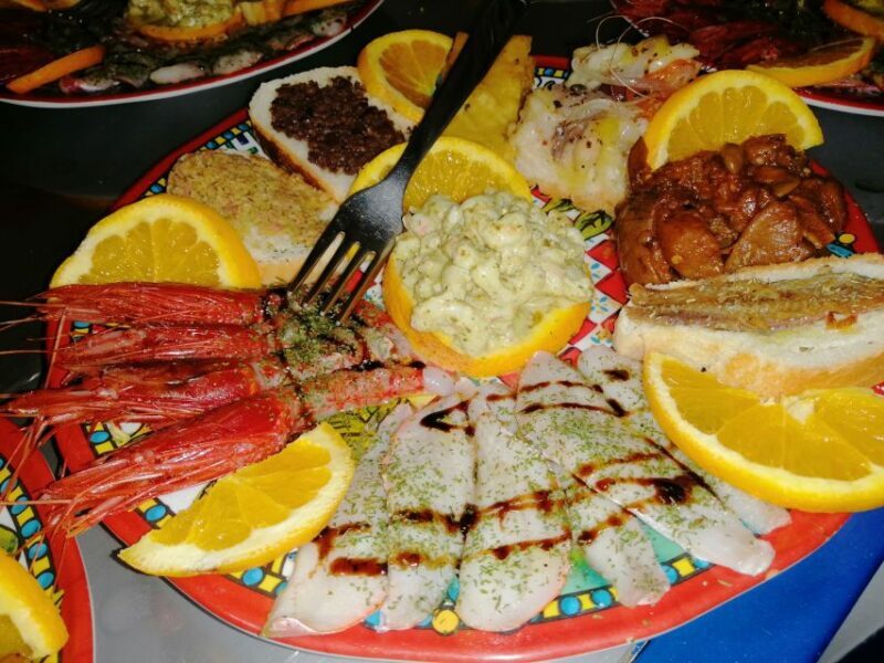 Lampedusa: Boat Cruise with Swimming Stops and Italian Lunch - Why This Tour Works Well