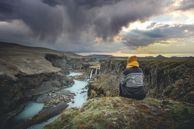 Landmannalaugar & Icelandic Highlands Super Jeep Tour - Hjálparfoss: A Basaltic Waterfall in Þjórsárdalur