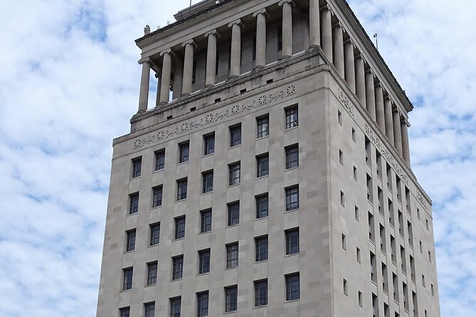 Landmarks Downtown-West Walking Tour - Good To Know
