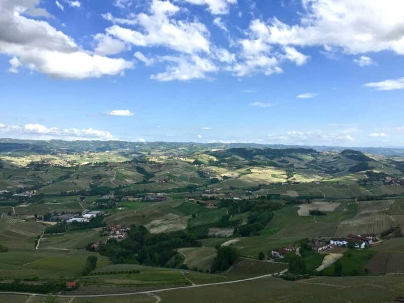 Langhe Wine Tour with Sommelier Barolo Barbaresco & beyond - Deep Dive into the Experience