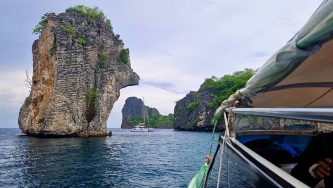 Lanta: Koh Rok & Koh Haa Snorkel & Beach Tour by Speedboat - Discovering Koh Rok Noi