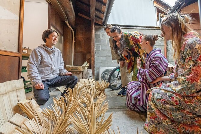 Lantern and Mini Japanese Umbrella Painting With Artisan Visit - Accessibility Features