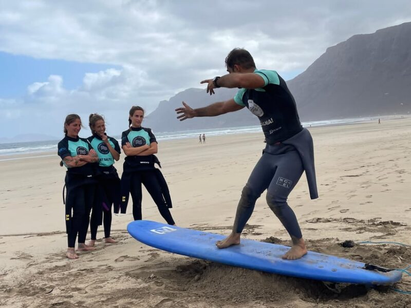 Lanzarote: Dynamic Surf Lessons With Friends or Private Lessons in Famara - Exploring Famara Beach: The Perfect Setting for Surf Lessons