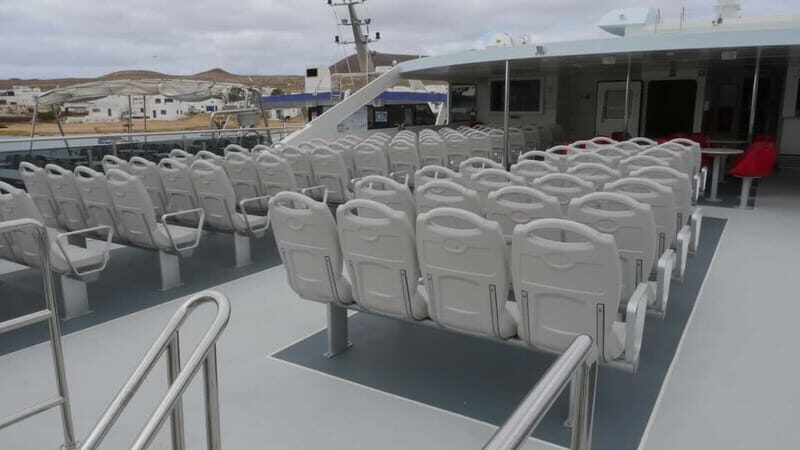 Lanzarote: Ferry to La Graciosa with Wi-Fi (free parking) - FAQ