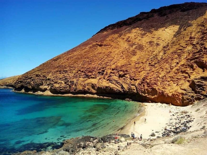 Lanzarote: La Graciosa Complete Jeep Tour with Beach Time - An In-Depth Look at the La Graciosa Jeep Tour