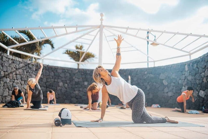 Lanzarote Outdoor Yoga Class with Ocean Views - Key Points