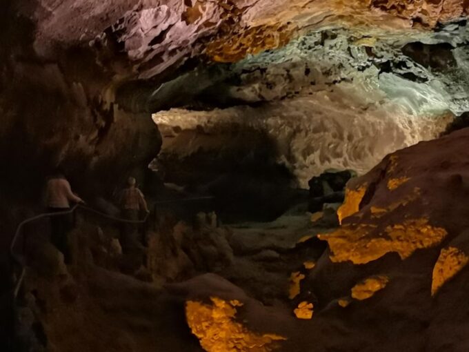 Lanzarote: Timanfaya and Cueva De Los Verdes Day Trip - Frequently Asked Questions