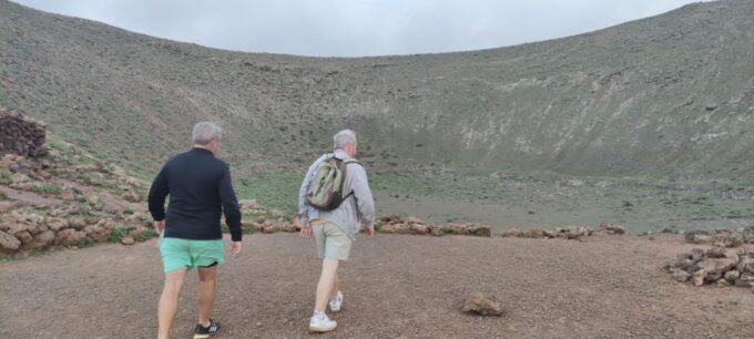 Lanzarote: Timanfaya Natural Park Trekking Tour - Frequently Asked Questions