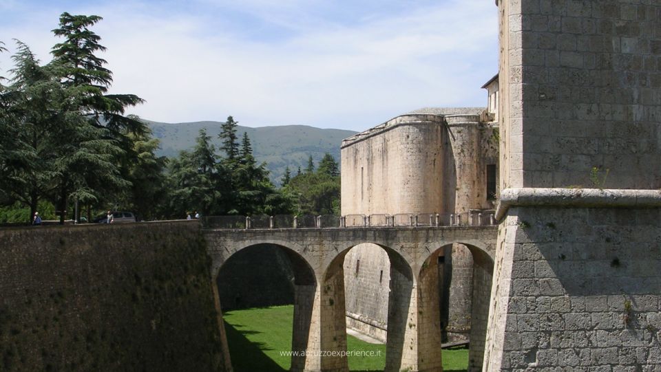 LAquila of the Mysteries: 3-Hour Walking Tour (from Rome) - Preparing for the Tour