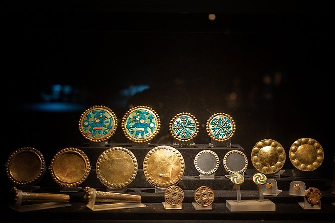 Larco Museum, Pisco Old Tavern and Magic Water Circuit Evening Tour - Magic Water Circuit Features