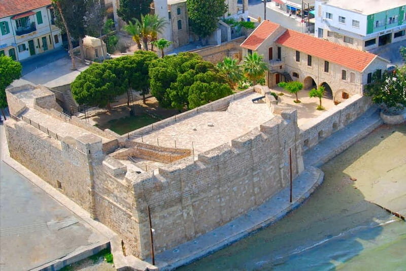 Larnaca: Private Walking Tour of the City with a Local Guide - Key Points