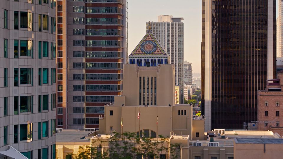 LA's Architectural Wonders: A Historic Walking Tour - Experience Description