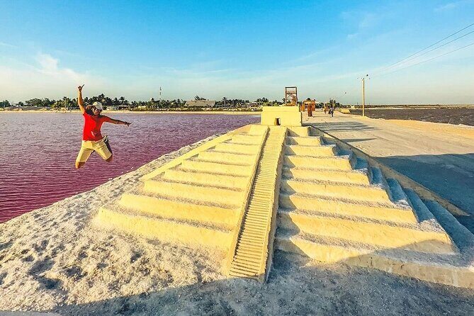 Las Coloradas Tour to Pink Lakes and Wildlife Wonders - Lunch Break & Local Cuisine