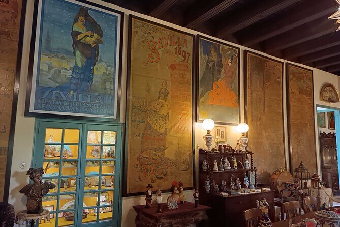 Las Dueñas Palace Guided Tour in Seville with Entrance Included - Who Will Enjoy This Tour?