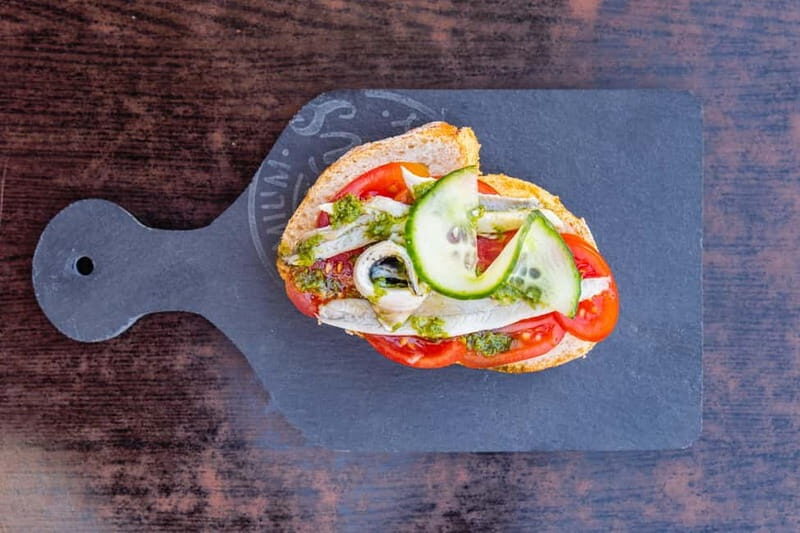 Las Palmas: Gourmet Tapas and Wine Tour in the Old Town - Practical Details